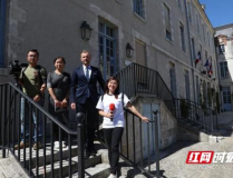 银川网红吃瓜事件视频最新,一场网络热议的瓜田奇遇